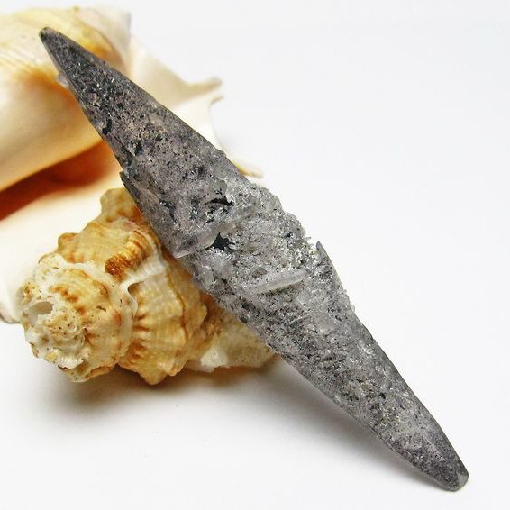 スティブナイトインクォーツ レーザークリスタル アメリカ産 [T679-1285]