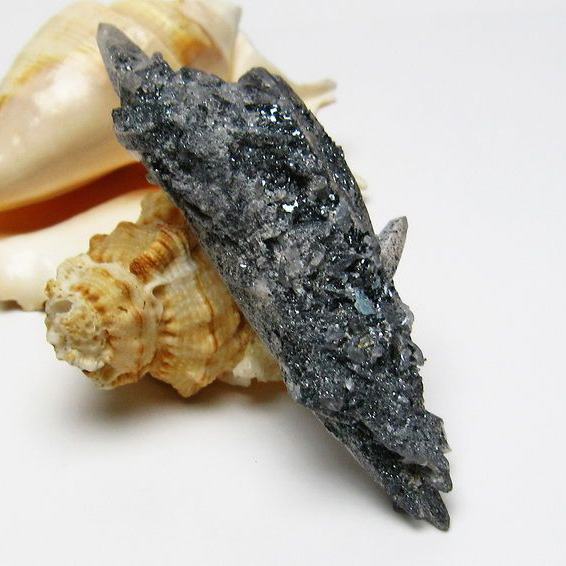 スティブナイトインクォーツ レーザークリスタル アメリカ産 [T679-1303]