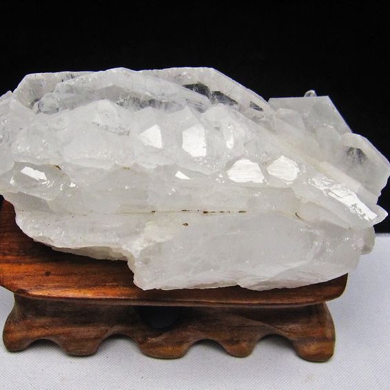 ファーデンクォーツ クラスター アメリカ産 [T688-1876]