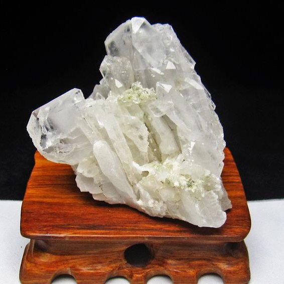 ファーデンクォーツ クラスター アメリカ産 [t688-1898]