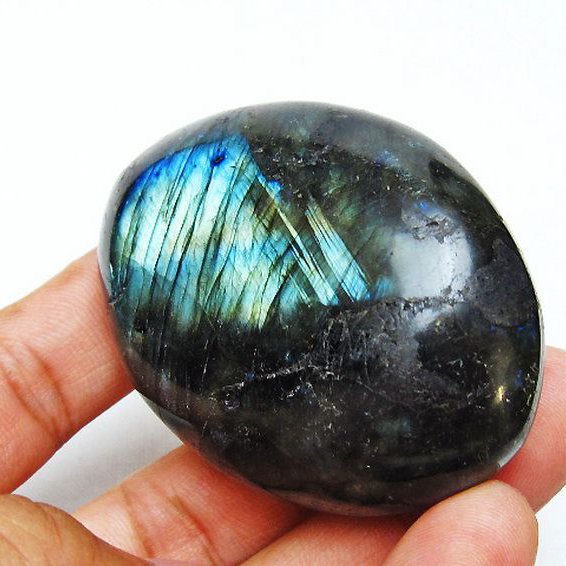 ラブラドライト 原石 [t703-4709]