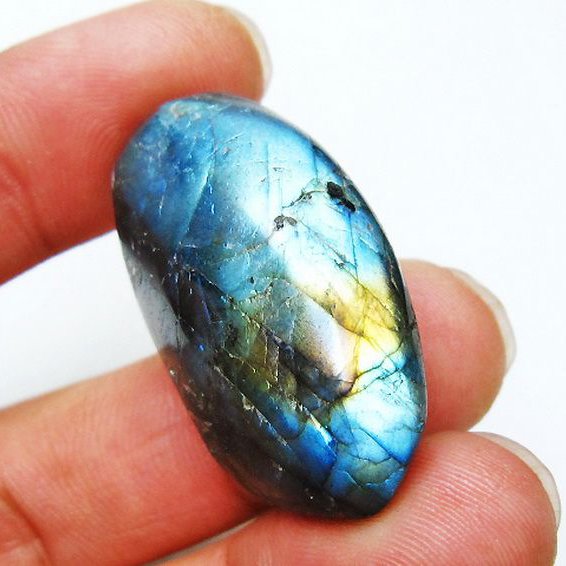 ラブラドライト 原石 [t703-4904]