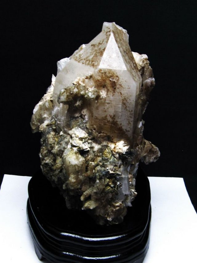 2.9Kg 雲母入り ヒマラヤ水晶 原石[T704-1058]