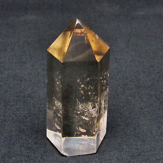 ライトニング水晶 六角柱 [t705-6429]