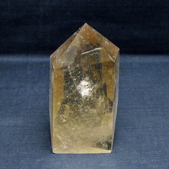 虹入り ライトニング水晶ガーデン水晶 六角柱[t705-7650]