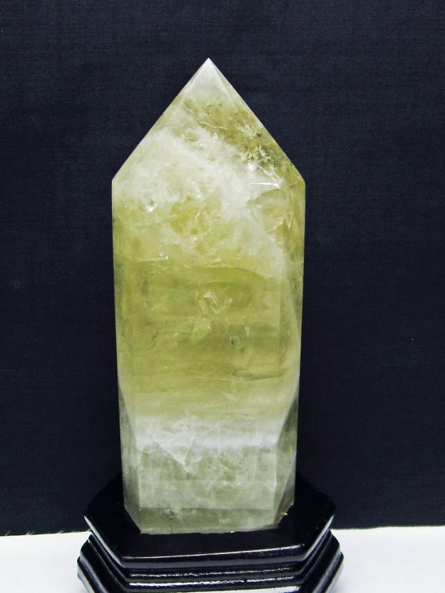 1.5Kg シトリン水晶 六角柱[T719-4526]