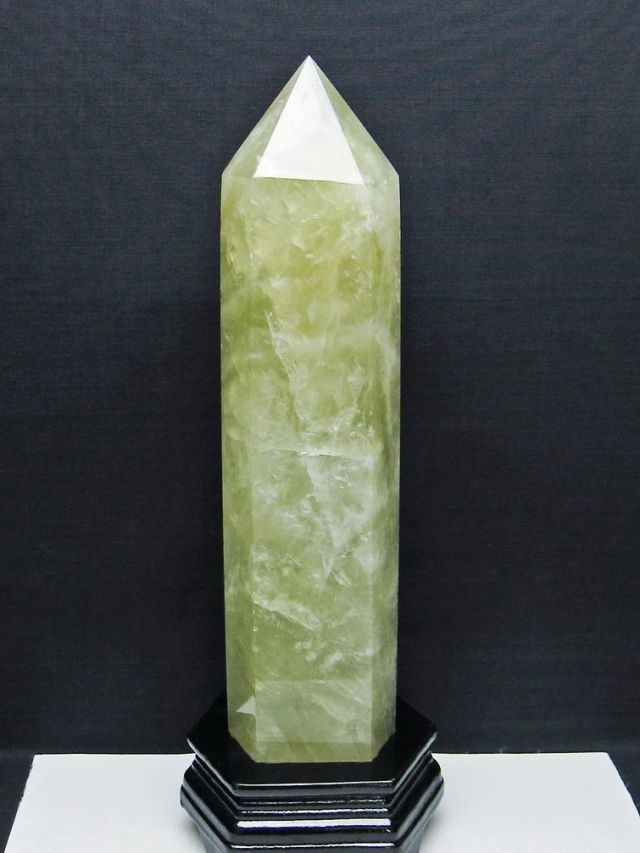 2.1Kg シトリン水晶 六角柱 [t719-5086]