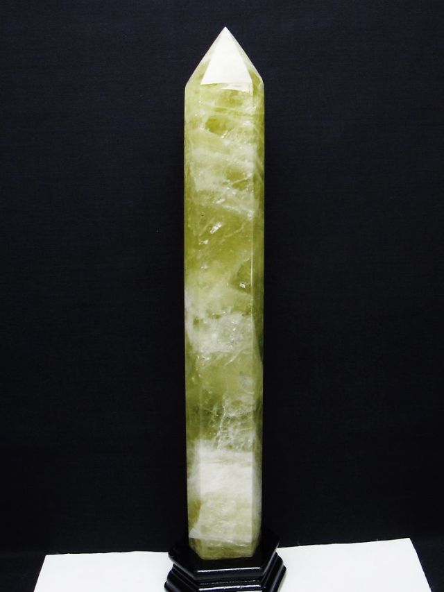 2Kg シトリン水晶 六角柱 [t719-5248]