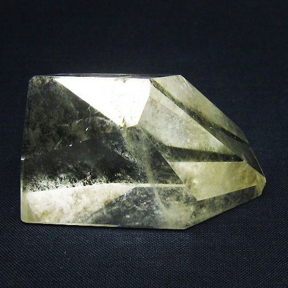黄水晶(シトリン) 原石 [t72-3180]