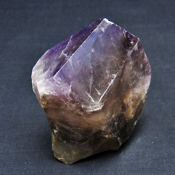 アメジスト 原石 [t720-1223]