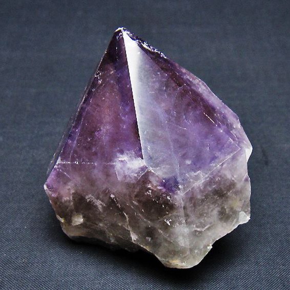 アメジスト 六角柱[T720-1231]