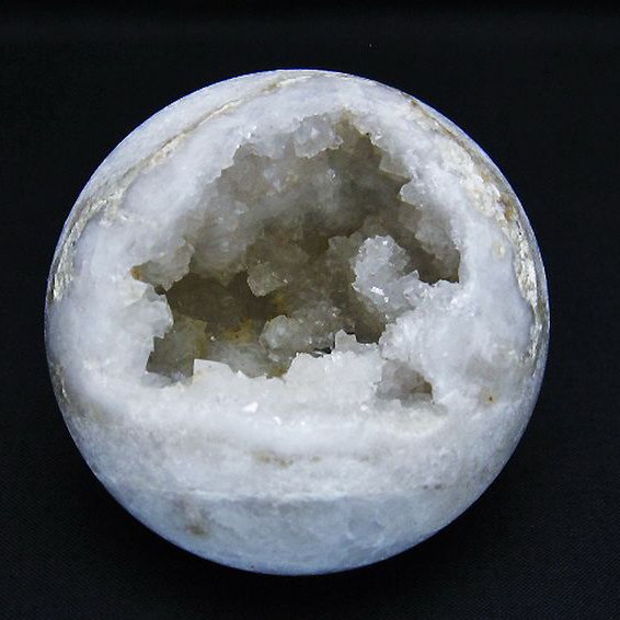 天然石　水晶の勾玉 ガネッシュヒマール産]ヒマラヤ水晶勾玉 - 埼玉県吉川市の天然石