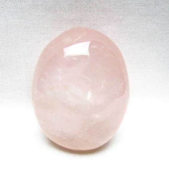 ローズクォーツ 原石 [t723-1786]