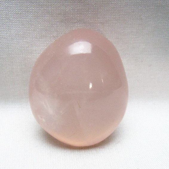 ローズクォーツ 原石 [t723-1980]