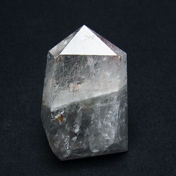 プラチナ入水晶 六角柱[t725-2232]