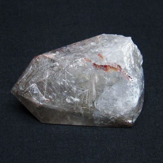 プラチナ入水晶 六角柱[T725-2245]