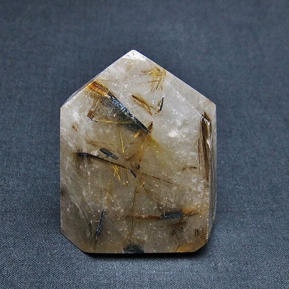 ゴールドタイチンルチル 六角柱[T725-2591]