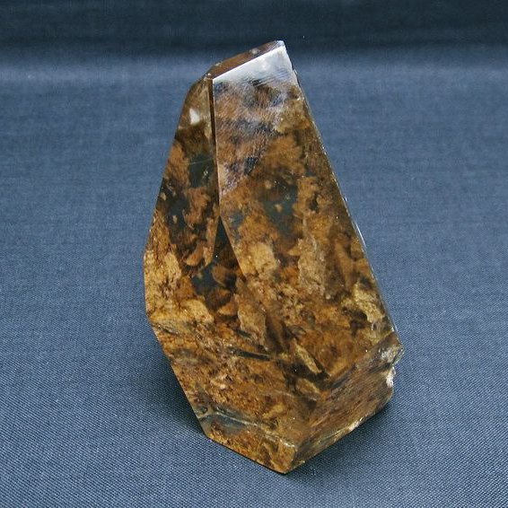 虹入り 金針ルチル水晶 原石[T725-2660]