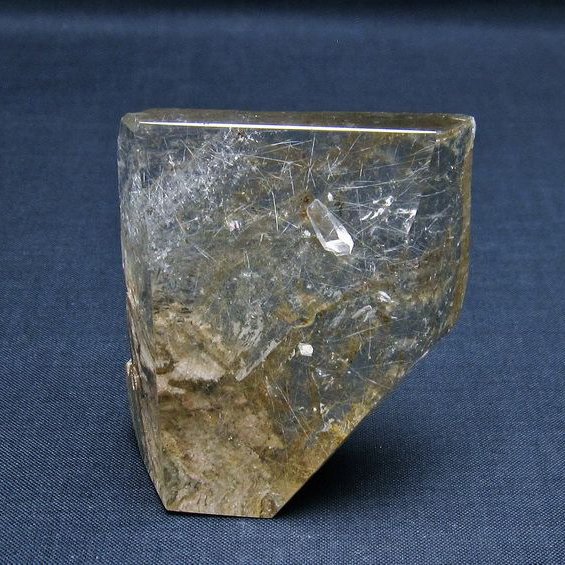 プラチナルチル ガーデン入り 原石 [t725-2678]