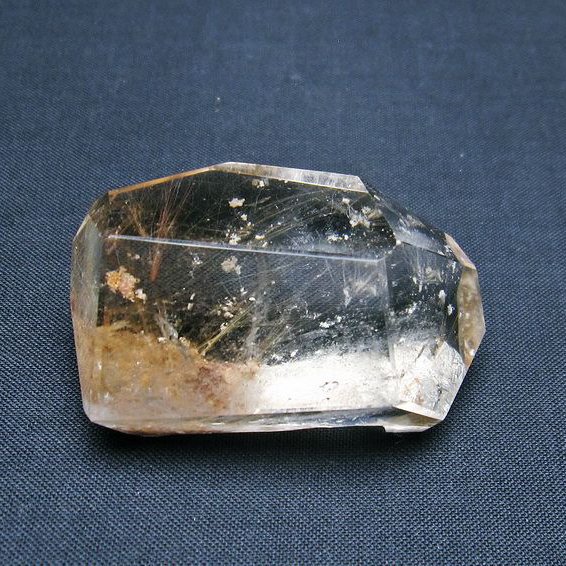 プラチナルチル 原石[T725-2689]