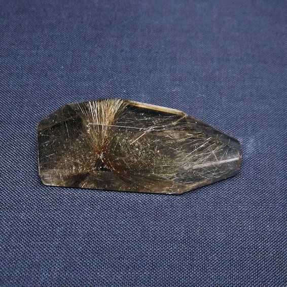 プラチナルチル 原石[T725-2705]