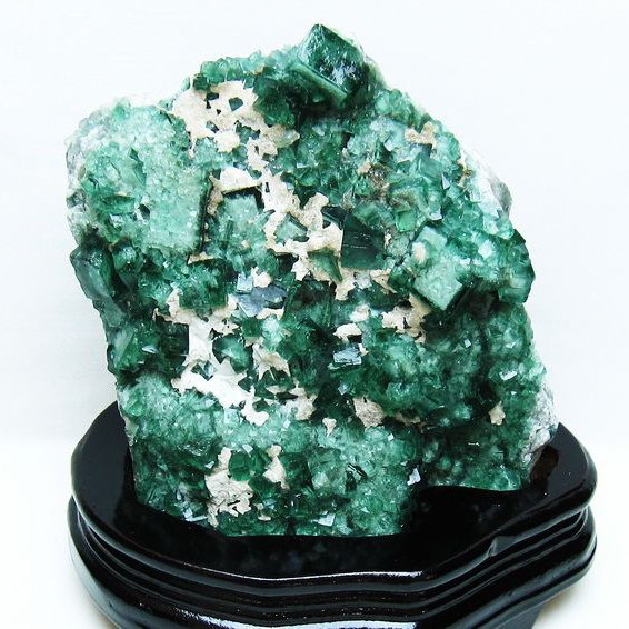 2.1Kg 緑フローライト 原石 [t726-1675]