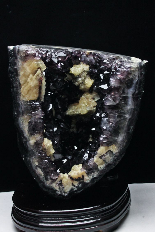 11.6Kg ウルグアイ産 カルサイトアメジストクラスター[T727-423]