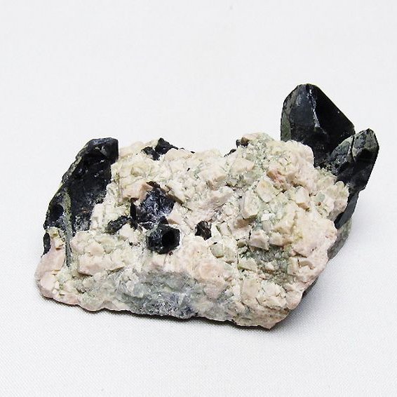 黒水晶 モリオン 原石　1756g 27.8Kg 山東省産 モリオン 純天然 黒水晶 クラスター同梱不可