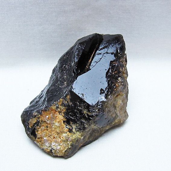 モリオン 純天然 黒水晶 原石 [t735-4154]