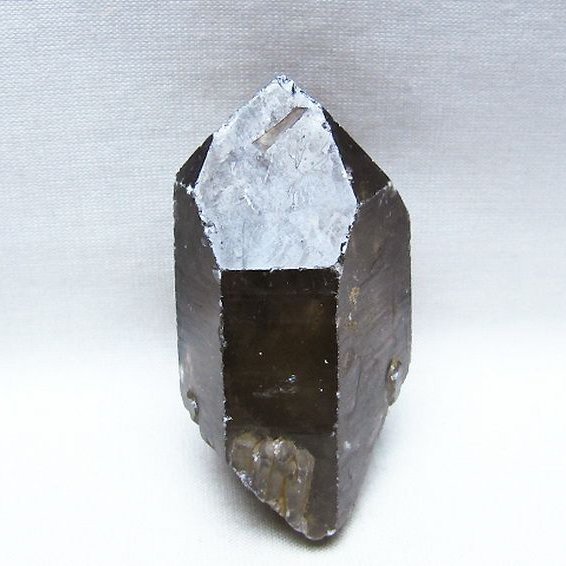 ライトニング水晶 原石 [t735-4291]