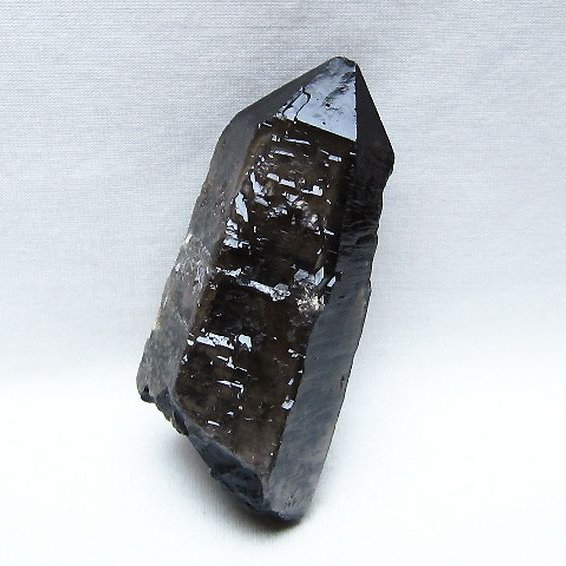 モリオン 純天然 黒水晶 原石 [t735-4306]
