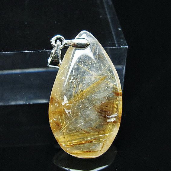 ゴールドタイチンルチル ペンダント [T741-2175]