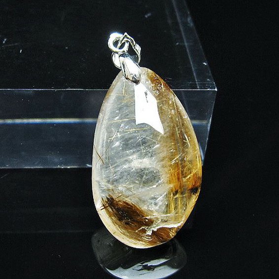 ゴールドタイチンルチル ペンダント [T741-2181]