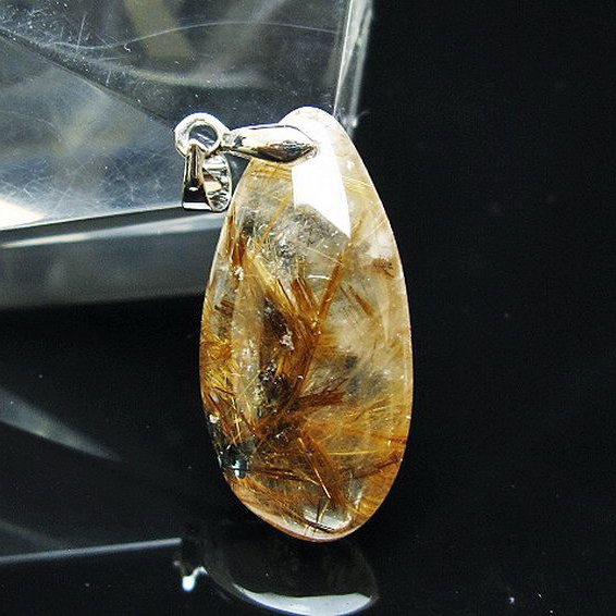 ゴールドタイチンルチル ペンダント [T741-2238]