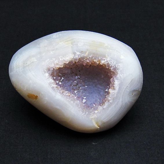 ウルグアイ産 アゲート水晶ドーム[T757-1597]