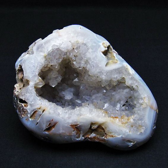 ウルグアイ産  アゲート水晶ドーム[T757-1679]