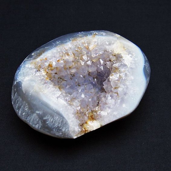 ウルグアイ産 アゲート水晶ドーム[T757-1756]