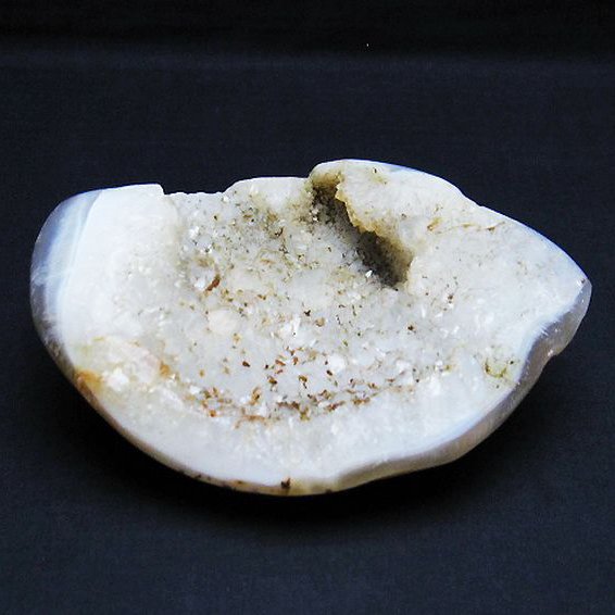 ウルグアイ産  アゲート水晶ドーム[T757-1777]