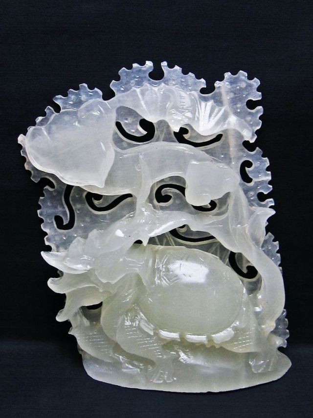 1.5Kg 漢白玉 手彫り 龍 置物 [t757-1976]