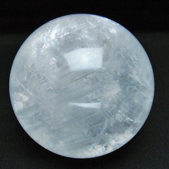 虹入り カルサイト 丸玉 84mm [t758-2196]