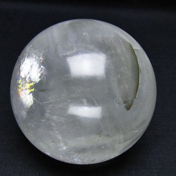 虹入り カルサイトファントム 丸玉 70mm [t758-2432]