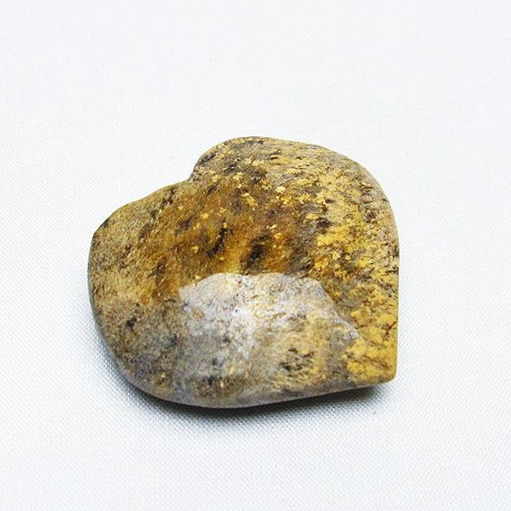 ルチルインアゲート ハート 置物 [t763-3493]