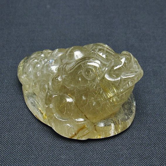 ゴールドタイチンルチル金蟾 置物[T801-691]