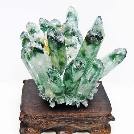 緑水晶 グリーンクォーツ クラスター [t802-5821]