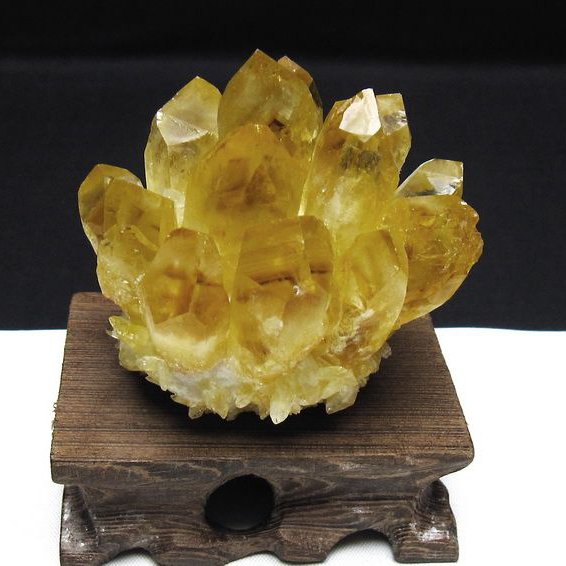 新品　黄水晶(シトリン)クォーツクラスター台座込み　本物保証　送料無料 黄水晶 イエロークォーツ クラスター [t802-6305]