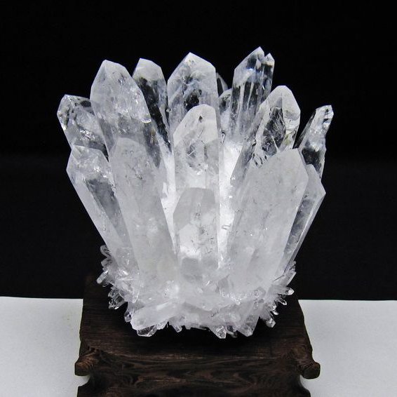 クリスタル 水晶クラスター  [t802-6427]