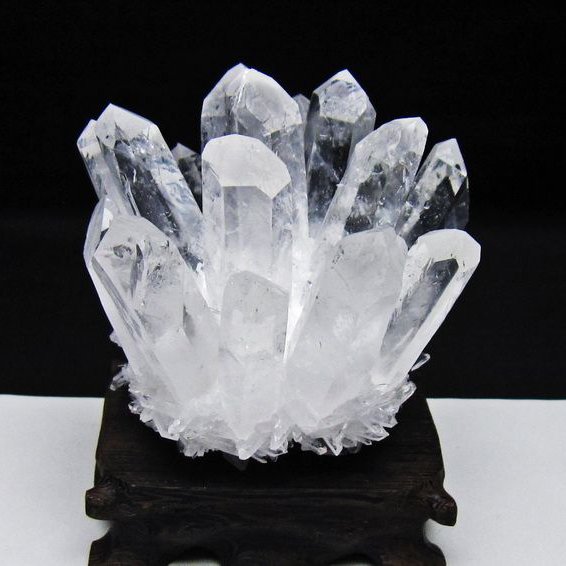 クリスタル 水晶クラスター  [t802-6436]