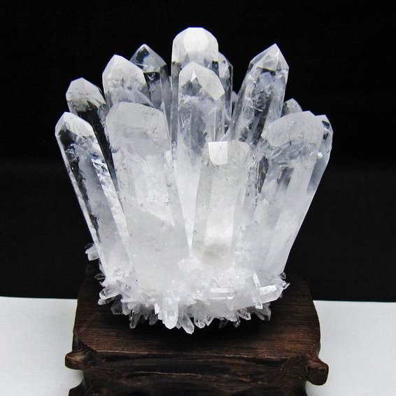 クリスタル 水晶クラスター  [t802-6447]