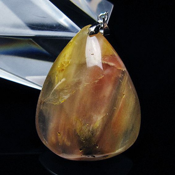 ラビットヘアールチル ペンダント [t86-7047]