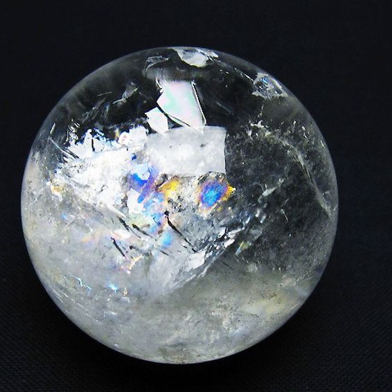 虹入り ヒマラヤ水晶 丸玉 38mm [t91-9245]